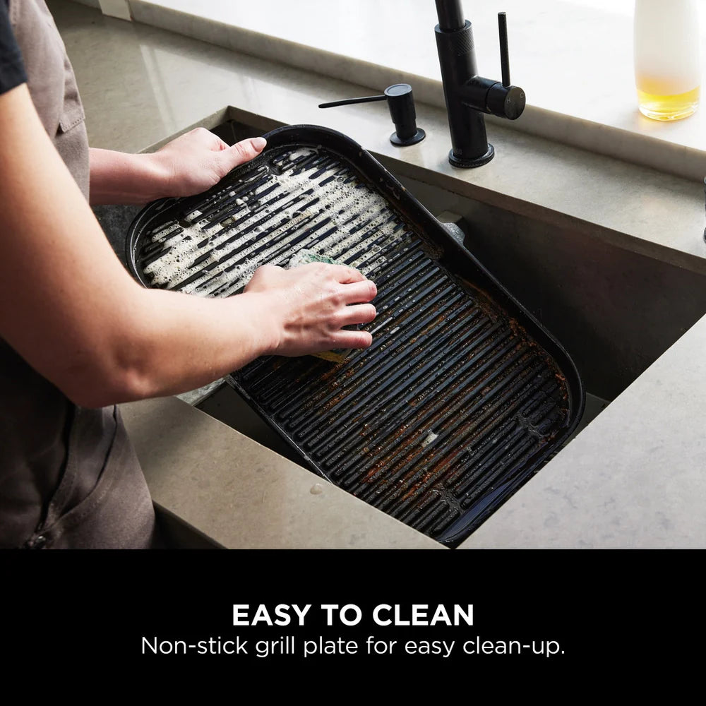 Ninja OG850UK Woodfire Pro XL Electric BBQ Grill & Smoker with Cover and Woodfire Pellets OG850UKCOVKIT