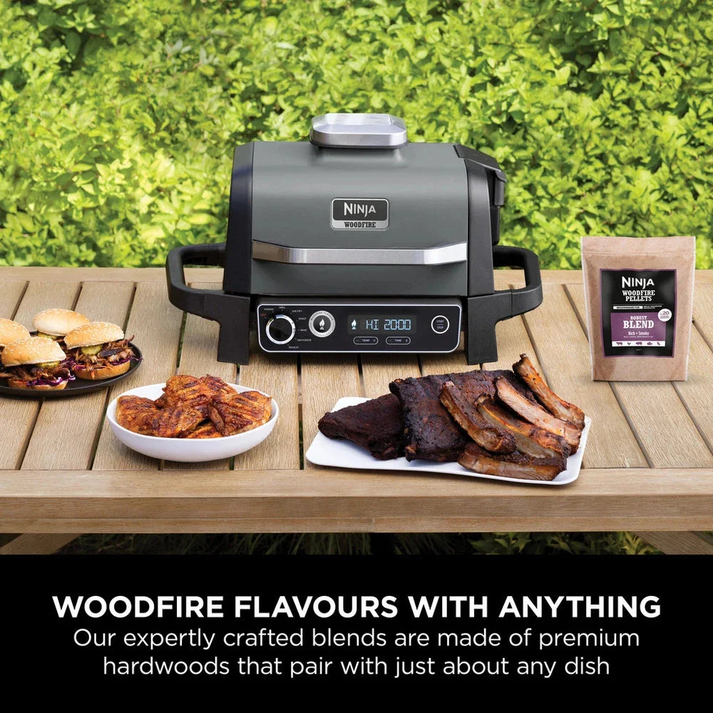 Ninja Woodfire Electric BBQ Grill and Smoker with Robust Blend Pellets OG701UKPELKIT